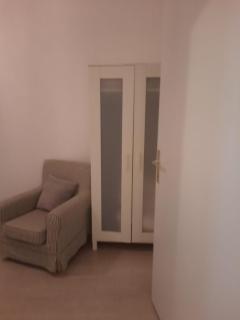 Budget & Friendly 1BR & LR Close to Belvedere Palace - 7
