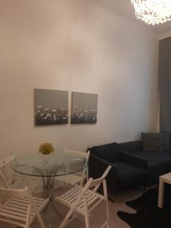 Budget & Friendly 1BR & LR Close to Belvedere Palace - 4