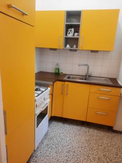 Budget & Friendly 1BR & LR Close to Belvedere Palace - 2