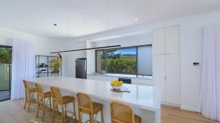 Omaroo House - Views Over Copa Beach - 5