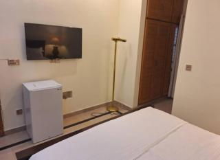 The Aristocrat Lodge - 1