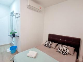2pax Room Near ECM KCM STADIUM - 0