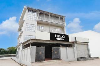 Super Hotel O Dehradun City Centre - 2