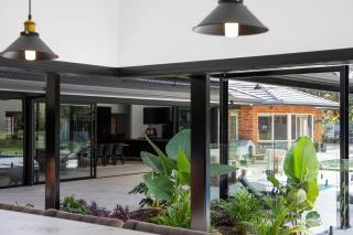 Racecourse Resort - 5