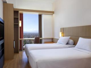 Ibis Bandung Trans Studio - 2