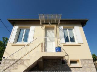 Cozy Garden Retreat Malemort - 5