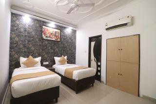 Hotel Delhi Airport Stay Vila - 2