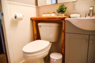 White Mountain Lodge! - 4