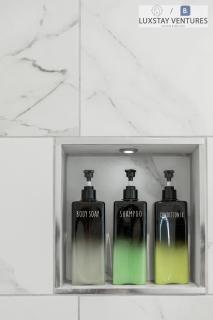 Stylish 2 Bed 2 Bath Hove Apartment - Walk to Station & Beach - Optional Parking - Sleeps 8 - 2