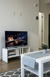 Apartment in Downtown YEG - 4