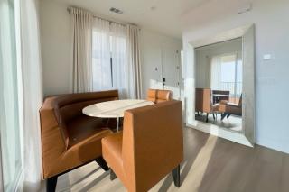 4 Bed Large House in San Diego Amazing Amenities - 2