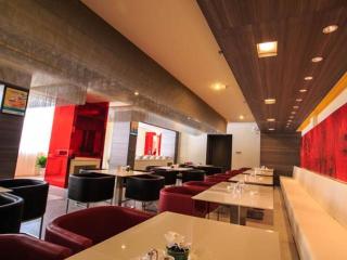 Jinjiang Inn Select Wuhan Optics Valley Avenue Lingjie Road Institute of Communications - 1