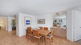 The Ambassador 9 Views! - 4