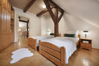 White Swan Boutique Apartments - 4