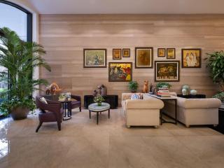 Elegant Suites Westlake - 2