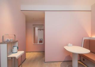 Hanting Hotel Shanghai Gucun Park Subway Station - 1