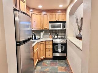 Swiss Zermatt King Suite with Pool Near Park City Ski Resorts - 2049 - 8