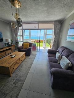 Bayview Seafront Apartment - 5