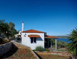 Mourtero House - 9