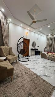 luxury villa in murree for families and couples - 1