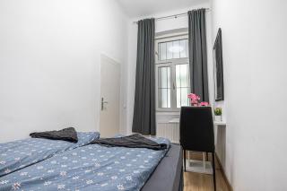 Very Spacious Central 5BR Apt, 10 Min to Augarten - 3