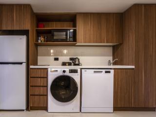 Mantra Gladstone - 2