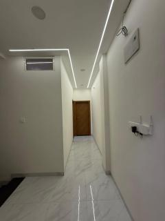 Hotel Livinn - Indore - 9