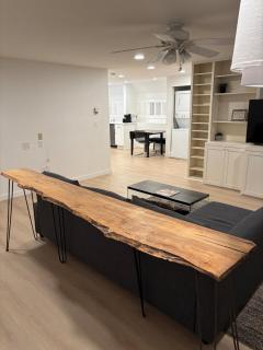 Bright Modern 2BR Walk Everywhere on Capitol Hill - 5