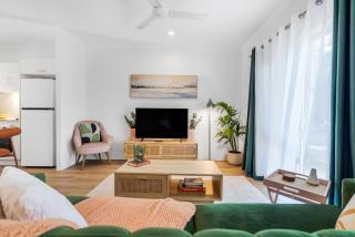 Mimpi Tropics Retreat, Holloways Beach - 9