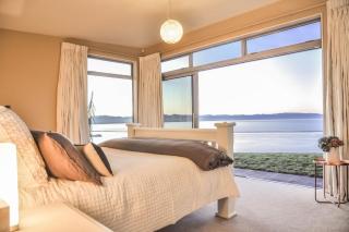 Seawatch - Nelson Holiday Home - 2