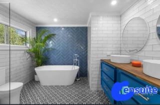 Ensuited Queen bedroom - 6