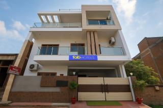 FabHotel Anant Inn - 0