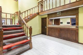 Travelodge Inn & Suites by Wyndham Norman - 8