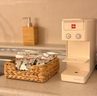 5 minutes from Gangnam Severance Hospital,Gangnam,COEX,Jamsil,KSPO,Apgujeong,Seongsu,Hongdae,Itaewon - 7