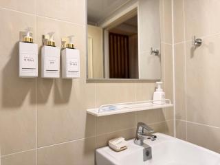 5 minutes from Gangnam Severance Hospital,Gangnam,COEX,Jamsil,KSPO,Apgujeong,Seongsu,Hongdae,Itaewon - 4