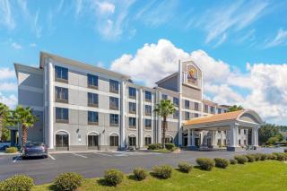 Comfort Suites Savannah Gateway I-95 - 9