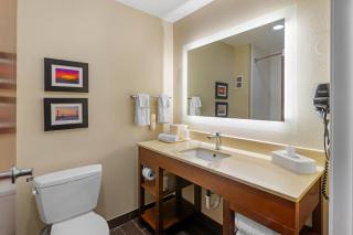 Comfort Suites Savannah Gateway I-95 - 2