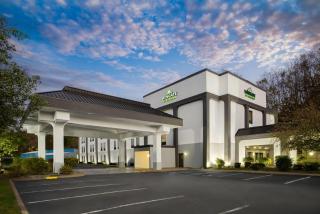 Wingate by Wyndham Buckhannon - 8