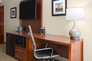 Wingate by Wyndham Buckhannon - 1