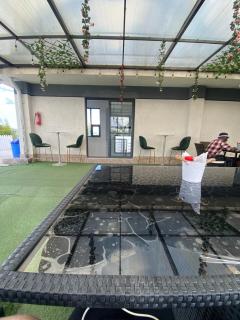 Quiet Luxe Getaway in Kilimani 2 bedroom two bath - 5