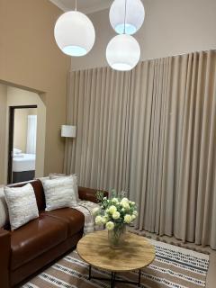 The Oryx Luxury Apartment - 7