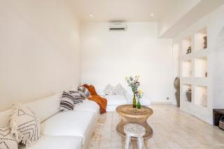 Casa Alexandrite Stylish Mediterranean 3BR Villa - 0