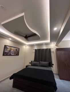 Bob's Guest House - 9