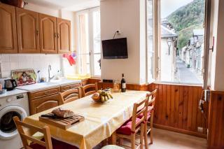 - Nouveau - Les Secrets de Badech, appartement 5 pers - coeur de Luchon - WIFI, télécabines - 5