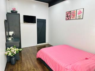 Suri's House Homestay - 5