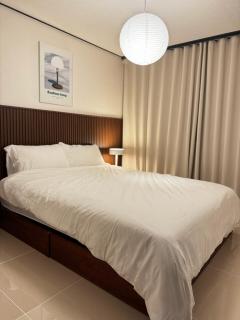 Stay Moonlight N201 Jinju Castle Jinyangho Park Yudeung Museum Jinju National University of Education Jinju Health University Gyeongnam National University Jinju Court - 1