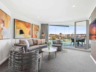 Pullman Quay Grand Sydney Harbour - 6