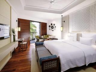 Pullman Danang Beach Resort - 3