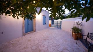 stonebuilt HiddenHouse - 2