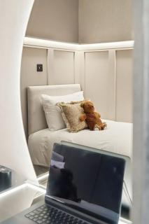 2BR West End Apartment Near Botanic Gardens - 6